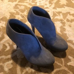 Audrey Brooke Gray Booties
